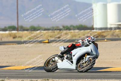 media/Oct-17-2024-Racers Edge (Thu) [[f51934c085]]/B Group/Session 4 (Turn 16)/